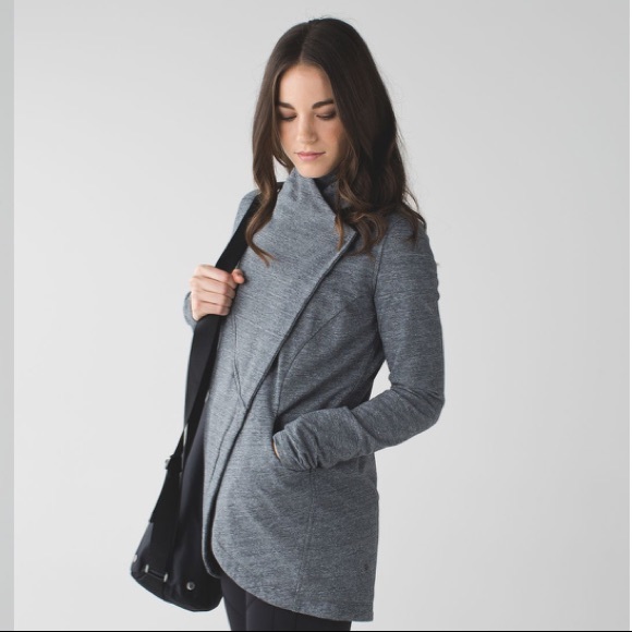 lululemon athletica Sweaters - Lululemon That’s a Wrap Jacket Size 8